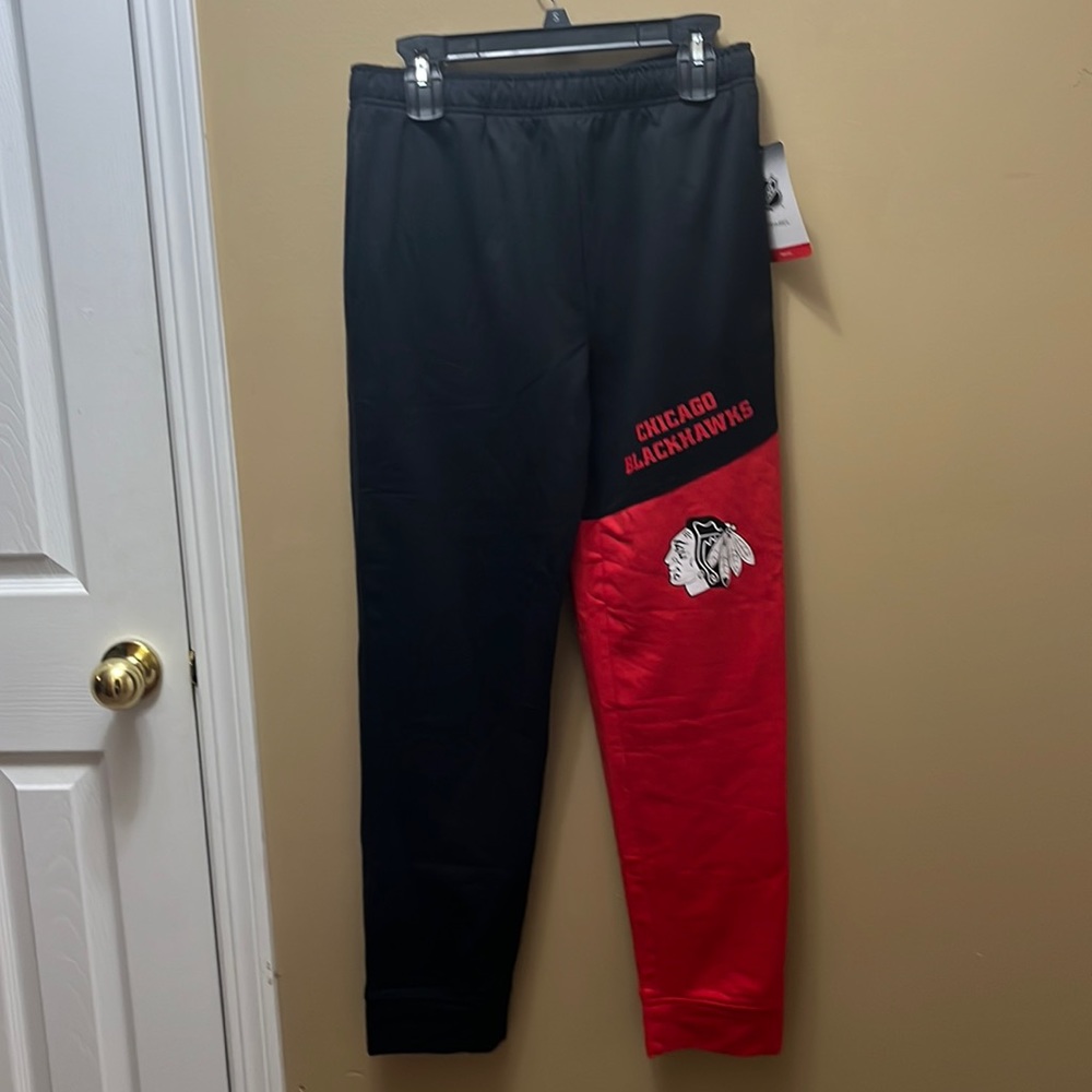 Chicago Blackhawks Sweatpants Size Youth XL ❗️BRAND NEW❗️